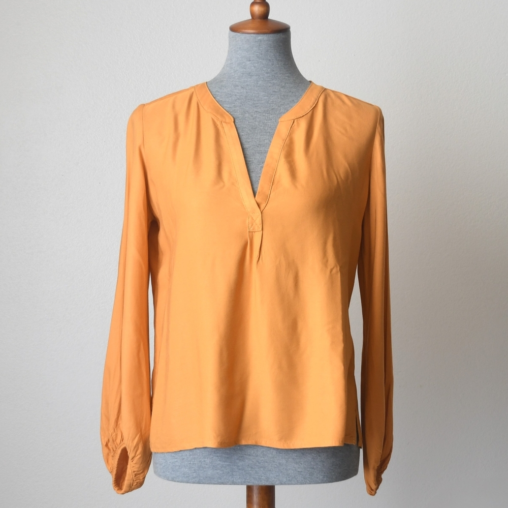 Curator V-Neck Blouse Size XS